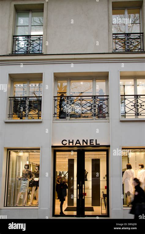 Chanel Purses In Paris France | semashow.com