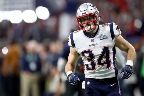 Rex Burkhead still a valuable part of Patriots’ backfield rotation - Pats Pulpit