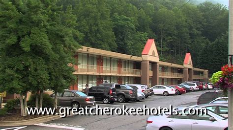 The Great Cherokee Motels, Cherokee NC - YouTube