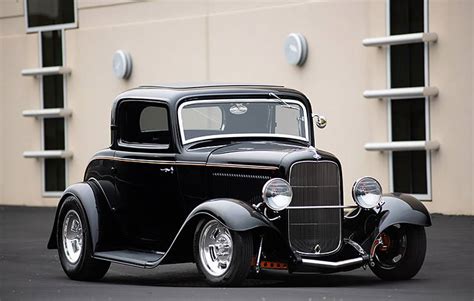 Hot Rod Royalty: 1932 Ford Deuce Coupe - ThrottleXtreme