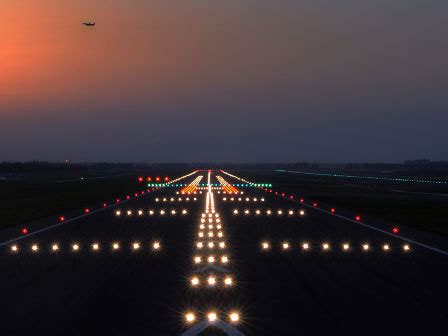 Runway Lights at Airport: Colors and Meaning Explained - S4GA