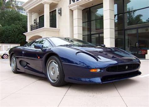 Jaguar XJ220 - specs, photos, videos and more on TopWorldAuto