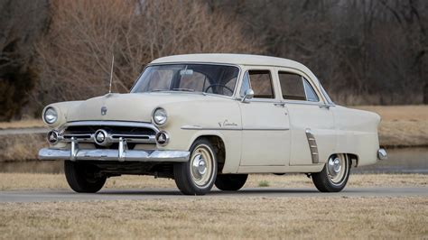 1952 Ford Customline Sedan | T21.1 | Houston 2022