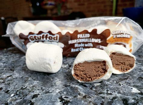 REVIEW: Stuffed Puffs Filled Marshmallows - Junk Banter