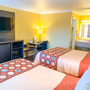 Hotel in Ukiah California | Roadside Hotel in Ukiah | Super8 Ukiah CA