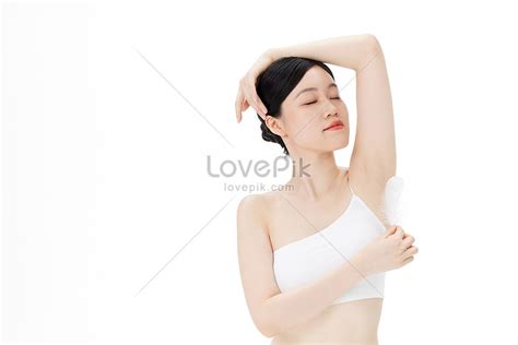 Young Female Body Hair Removal Care Image Picture And HD Photos | Free Download On Lovepik