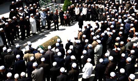 World Funeral Customs: Islamic Funeral Traditions