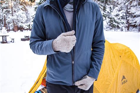 Essential Winter Hiking Gear So You Can Hike All Year Round - Fresh Off ...