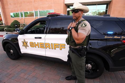 Riverside County Sheriff’s Deputy embraces the iconic white cowboy hat ...