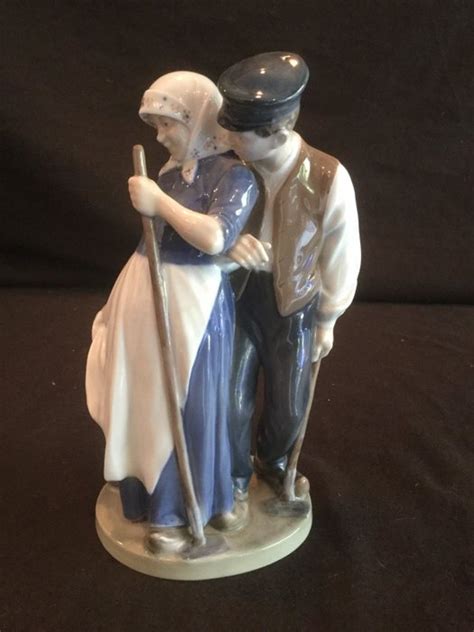 Rare Royal Copenhagen Figurine nr. 1300 “Høstfolk” Harvest Group - Catawiki