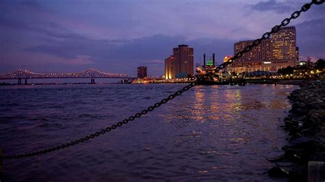 Bourbon Street Nightlife: 9 Bars You Must Visit