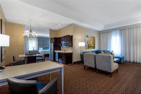 Hawthorn Suites by Wyndham West Palm Beach | West Palm Beach, FL Hotels