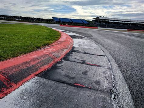 [OT] A photo I took yesterday at Club Corner, Silverstone : r/formula1