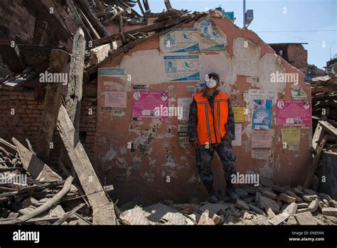 Kathmandu, Nepal. 3rd May, 2015. A Nepalese Army rescue team is ...