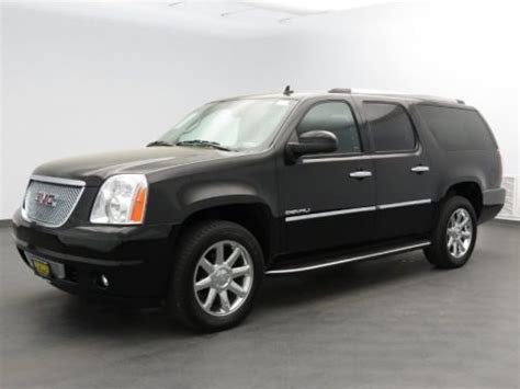 2013 GMC Yukon XL Denali Data, Info and Specs | GTCarLot.com