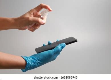 3,039 Cleaning Smartphone Screen Images, Stock Photos & Vectors | Shutterstock