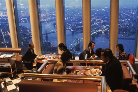 Windows on the World, restaurant on top of the former World Trade Center, 1980s : OldSchoolCool