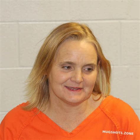 QUEEN DIANNA PAULINE 04/07/2024 - Jackson County Mugshots Zone