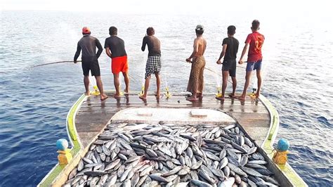 Lakshadweep People - Beaches of India (With images) | Lakshadweep, India people ... - The people ...