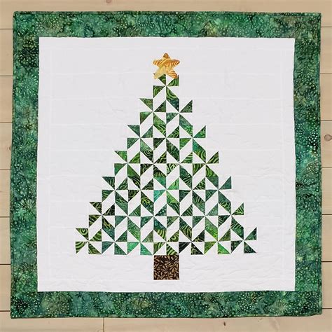 Missouri Star Quilt Video for "pinwheel Christmas tree" wall hanging ...