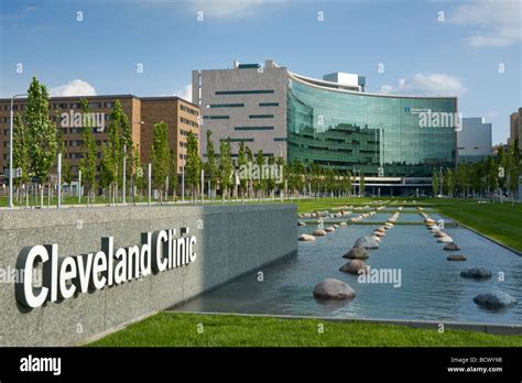 The Cleveland Clinic, an excellent research hospital in Cleveland, Ohio ...