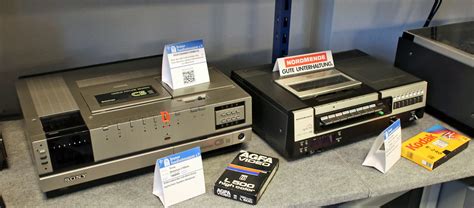 Betamax and VHS | 1978/79 Sony Betamax 5C Beta and 1979/80 N… | Flickr