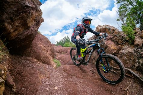 Experts Pick the Best Mountain Bike Trails in the World, By Country ...