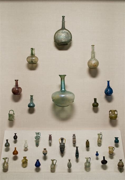 museum mounts for artifacts - Google Search | Museum displays, Museum, Display