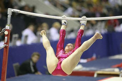 gymnast-fails-sharejunkies (2) | Gymnastics girls, Gymnastics, Gymnastics pictures