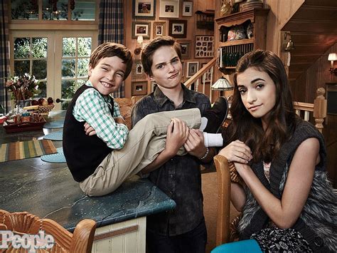 Fuller House's New Kids: Meet the Child Stars of the Spinoff | Fuller house, Full house, Fuller ...