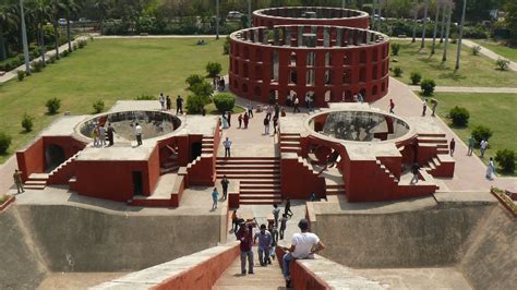 Gallery of Architecture at the Service of Science: Jantar Mantar, Astronomical Observatories in ...