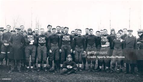 Green Bay Acme Packers 1921 team photo. News Photo - Getty Images