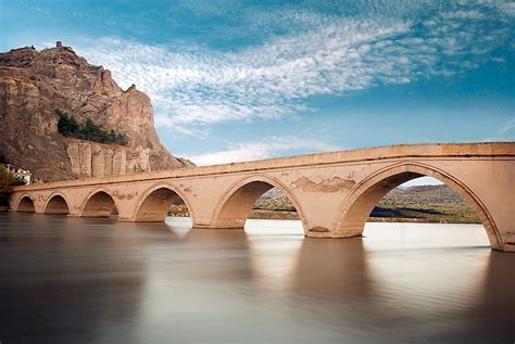 Stunning Arch Bridges From Around The World - WorldAtlas