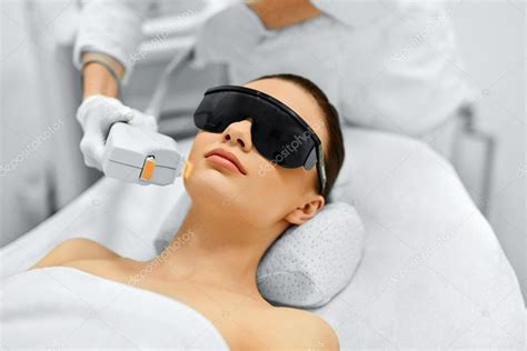 Skin Care. Face Beauty Treatment. IPL. Photo Facial Therapy. Ant — Stock Photo © puhhha #93090012