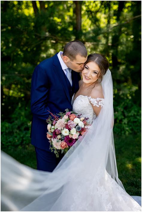 Lied Lodge Wedding at Arbor Day Farms | Emily Kowalski Photography