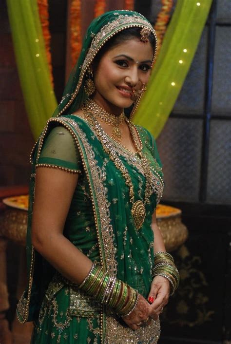 HOT IMAGES: HINA KHAN AKA AKSHARA