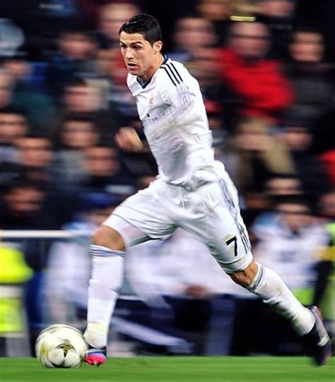 Cristiano Ronaldo Running with High speed | Picturolisis