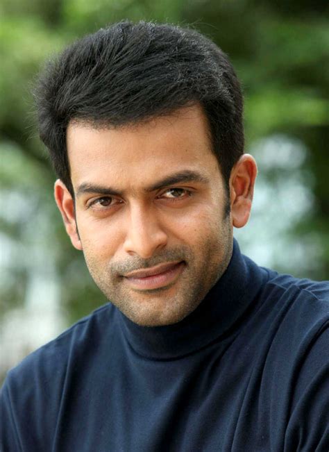 Malayalam Film Actors Family Photos : Prithviraj Sukumaran Malayalam Manager Cinestaan Padi ...