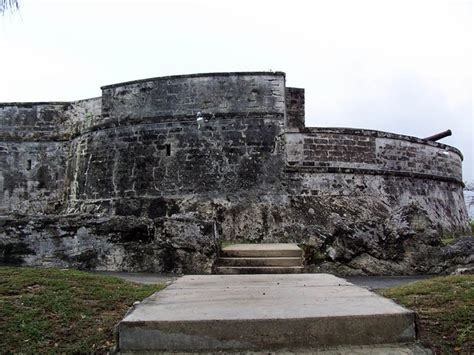 Fort Nassau Bahamas - Was a favorite place to visit in the years we lived on the island ...