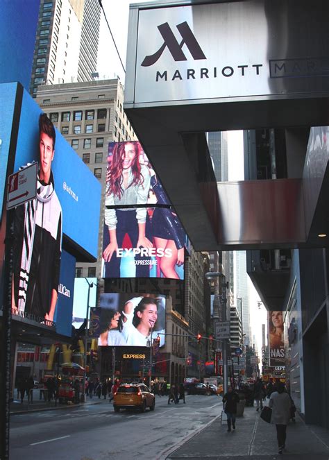 Marriott Marquis @ NYC Times Square - a photo on Flickriver