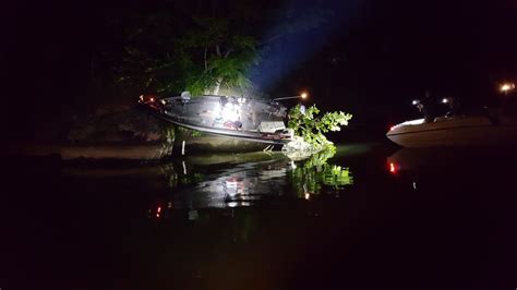 No injuries in Smith Mountain Lake boating accident