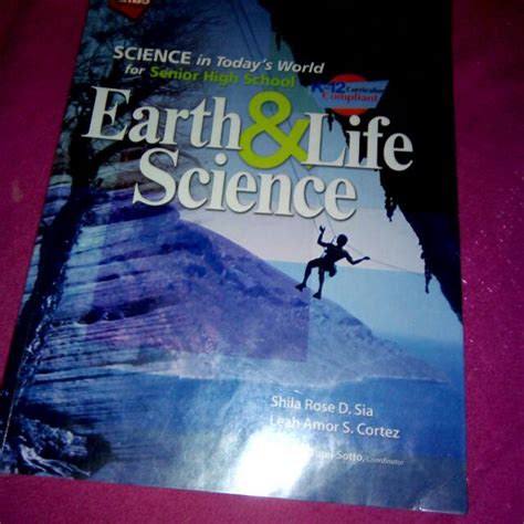 Earth And Life Science Book For Grade 11 Shs, Hobbies & Toys, Books & Magazines, Textbooks on ...