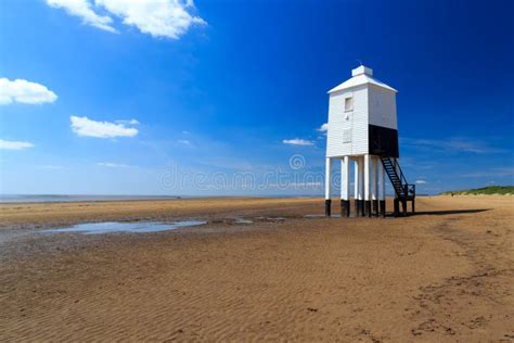 Burnham-on-sea Low Lighthouse At Dawn Stock Photo - Image of light ...