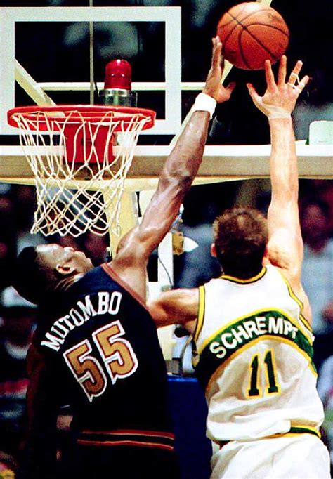 Flashback // Dikembe Mutombo Blocks Record 31 Shots In Sonics Series ...