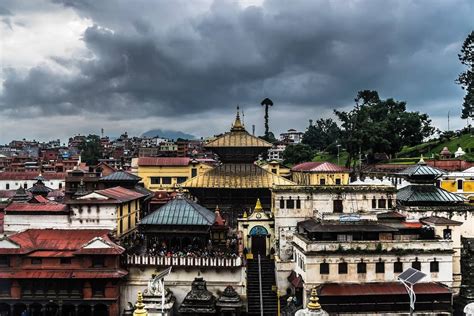 20 Facts about Pashupatinath Temple - Stunning Nepal