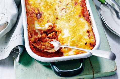 Chicken Lasagne Recipe | Chicken Recipes | Tesco Real Food