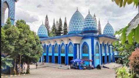 117 Gambar Masjid Warna Biru Images - MyWeb