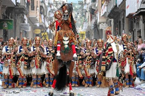 Moros y Cristianos prometen espectáculo y ambiente este abril en la ...