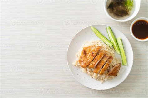 Grilled Chicken with Steamed Rice 10755432 Stock Photo at Vecteezy