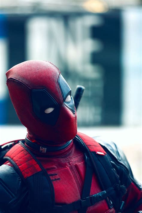 shallow, focus photography, deadpool, costume, red, cosplay, wallpaper, android wallpapers | Piqsels